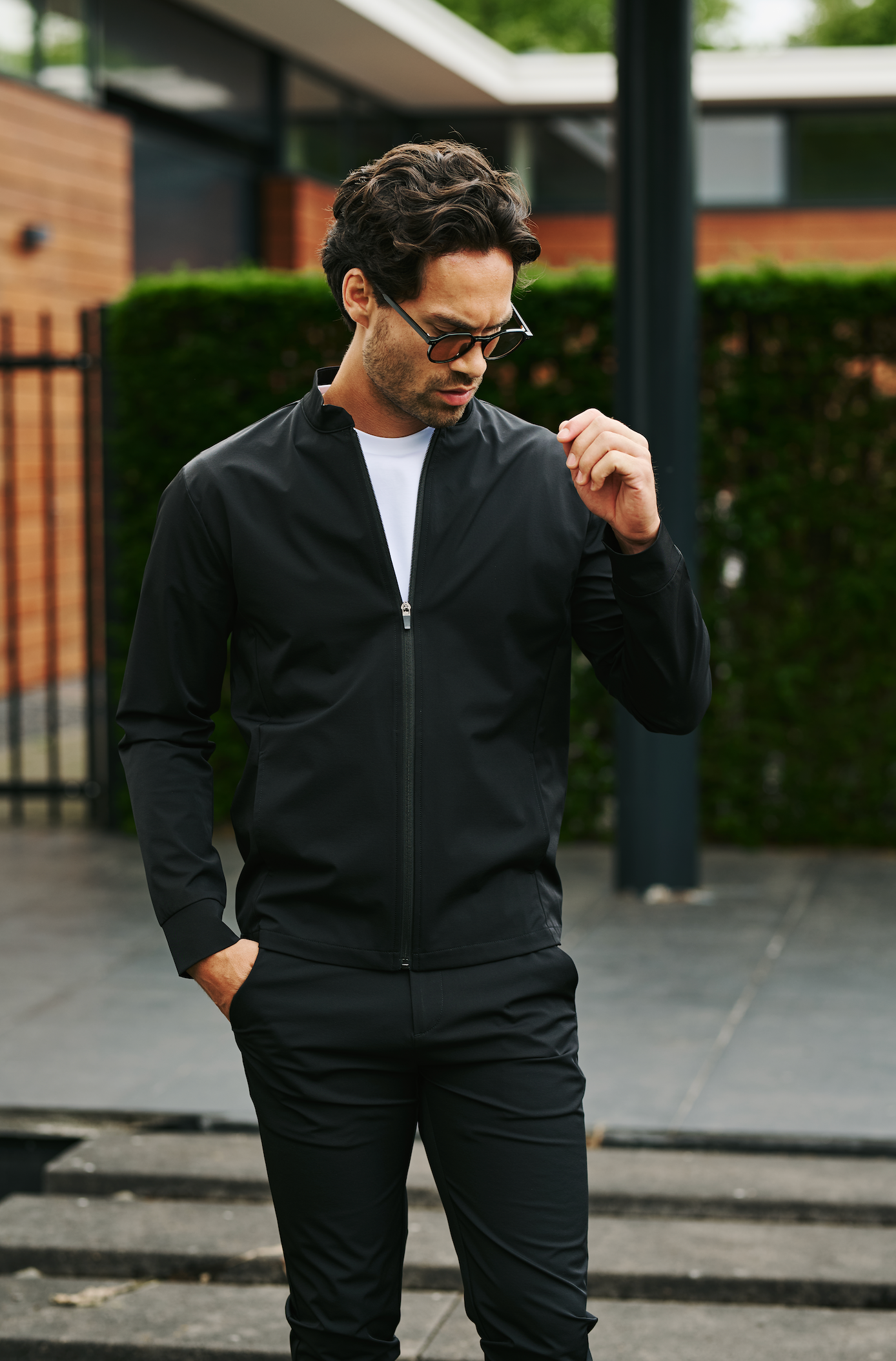 THE CLASSCOM FULL SET BLACK