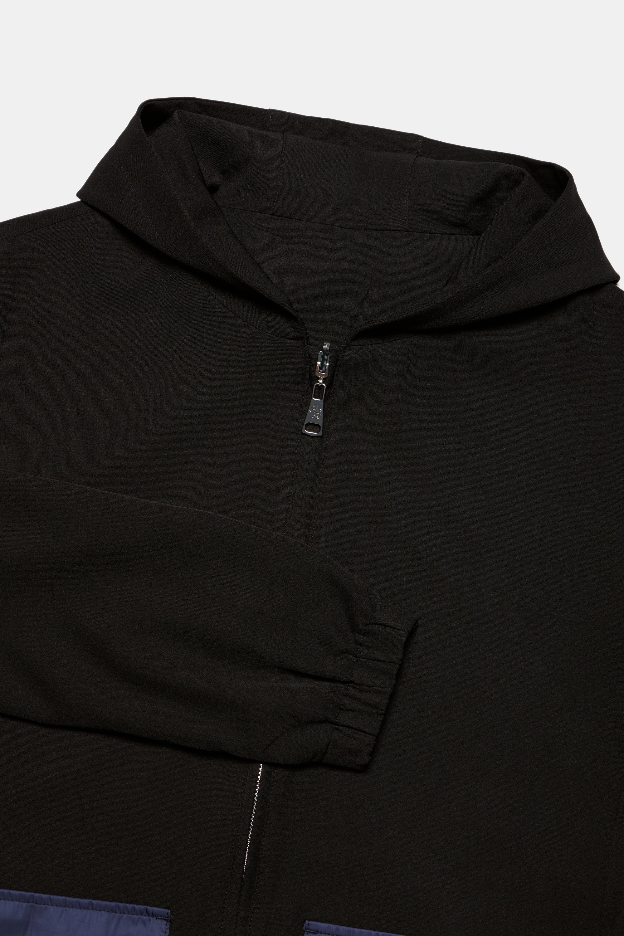 THE MONO FULLSET – BLACK HOODED